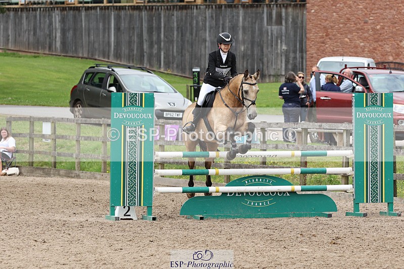 240804-125928-13538 - 521-Lily_Howell-WOODFIELD_GOLD