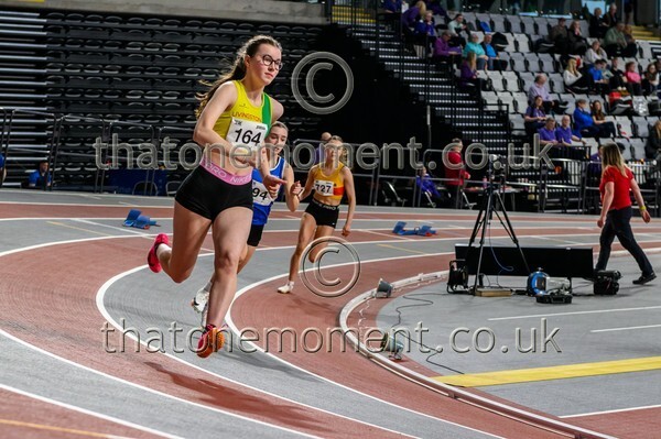 SeniorInd25-925404 - Track Female Set Two