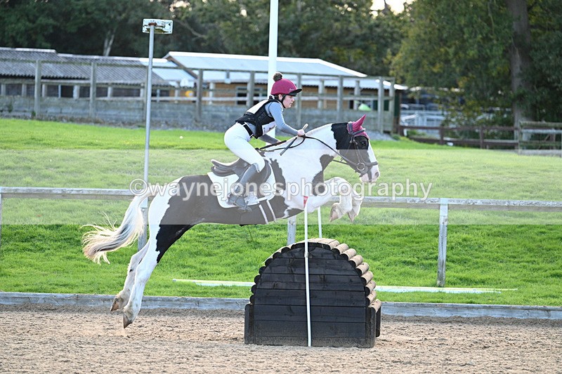 WJ7_7072 - Time 17:12 to 17:30