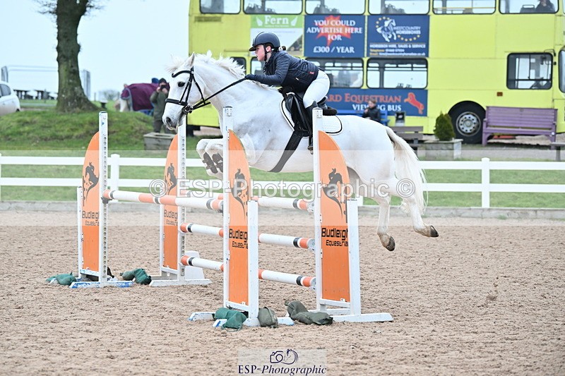 240128A-130924-01211 - Cls 5 Pony Foxhunter