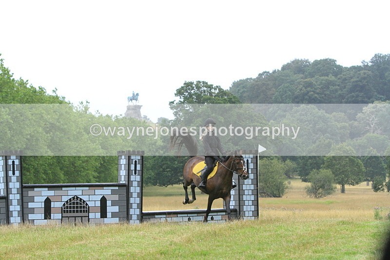 IMF_1552 - Time at Castle Jump 09:18 to 10:15