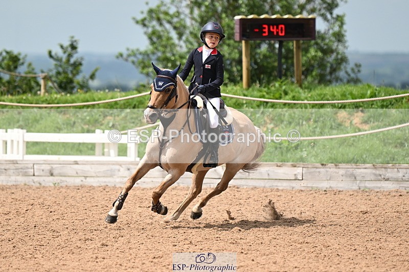 240630A-114445-12237 - Cls 24 HOYS 128cm Qualifier