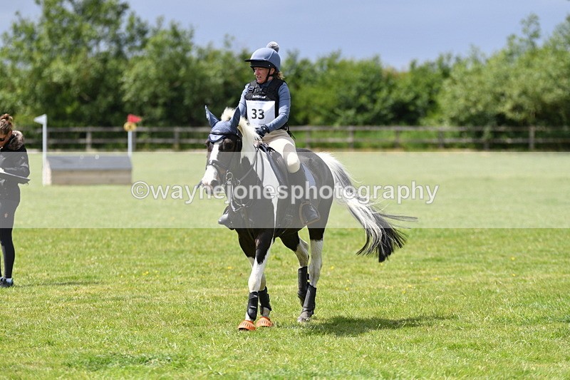 WJ5_3331 - Class 4 60cm