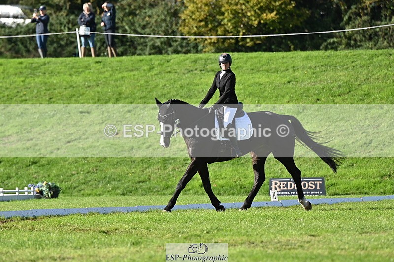 251024A-120110-09488 - F-467-Shareen.Akhtar