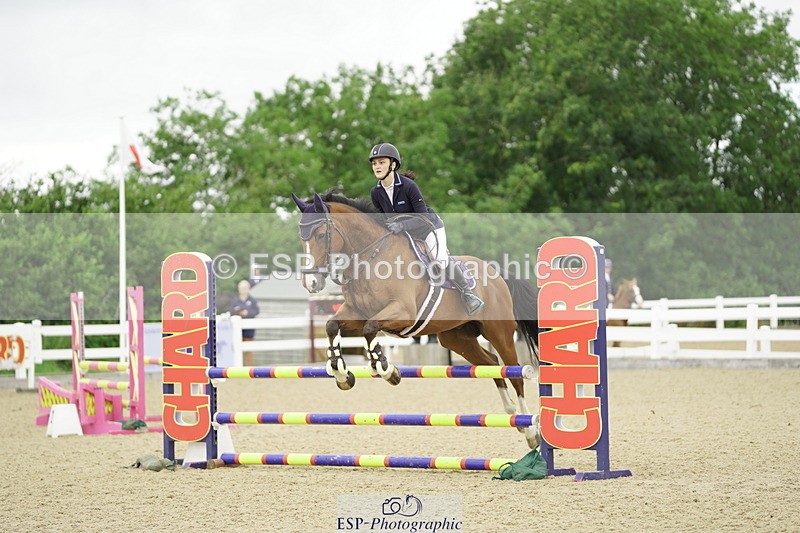 230728A-124048-01902 - Cls 9 85cm Amateur Quali