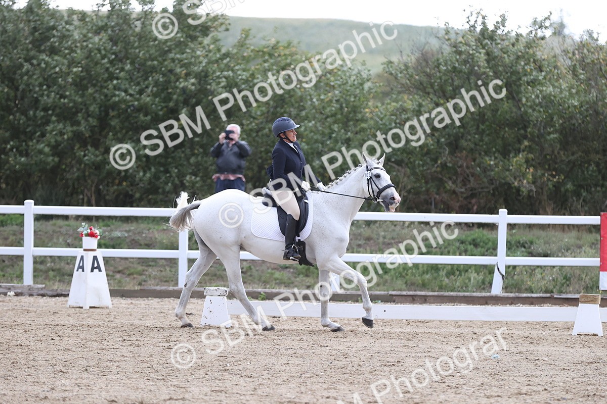 SBM_004220 - Class 9 - Novice 3 Champs