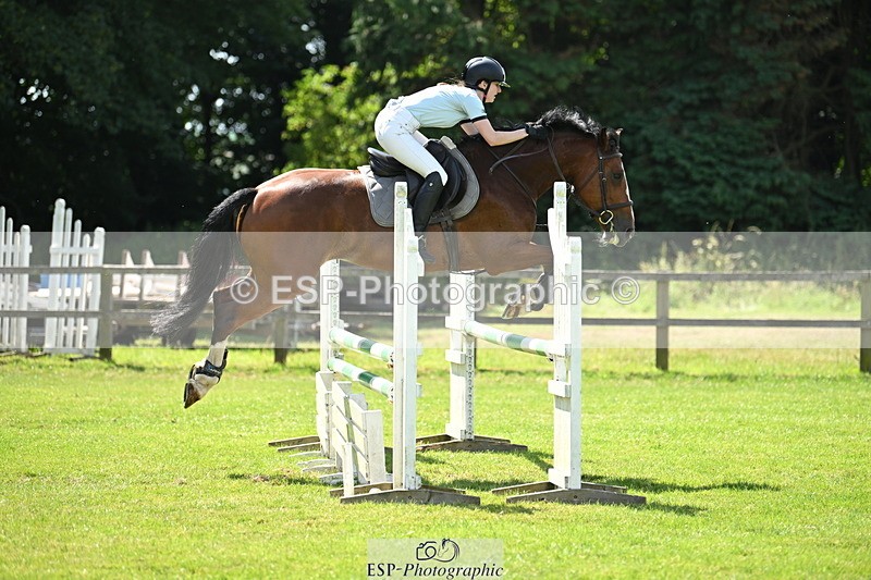 250704A-104827-07066 - Cls 25 Snr British Novice and 90cm