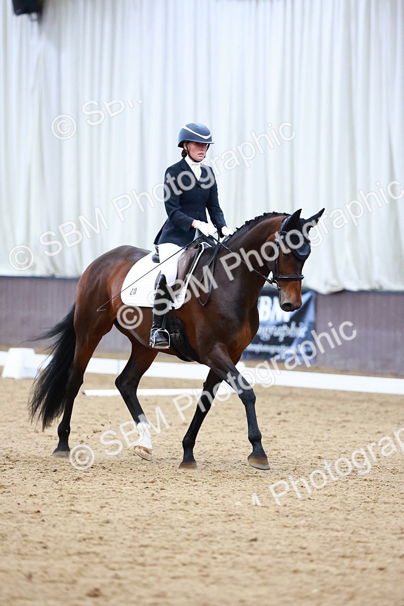 0B8A8170 - Class 5 - Novice 2