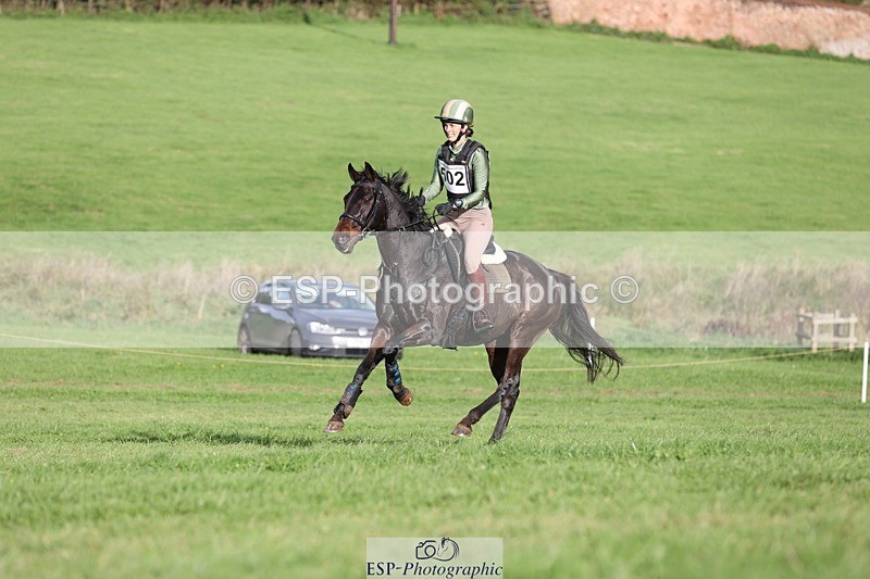 231021-154641-20446 - 502-REBEL.ON.THE.RUN-Ida.Strandberg-SC+XC