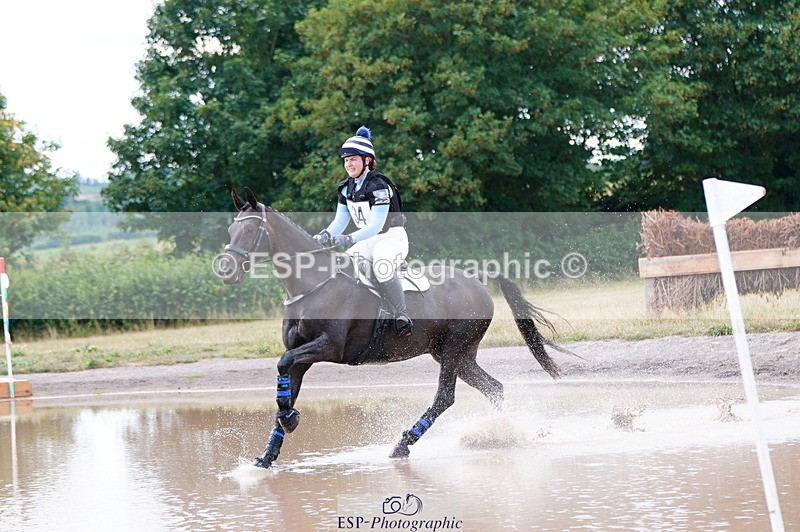 250802A-130620-04671 - A-034-Annastasia.Cross-KENNDALE