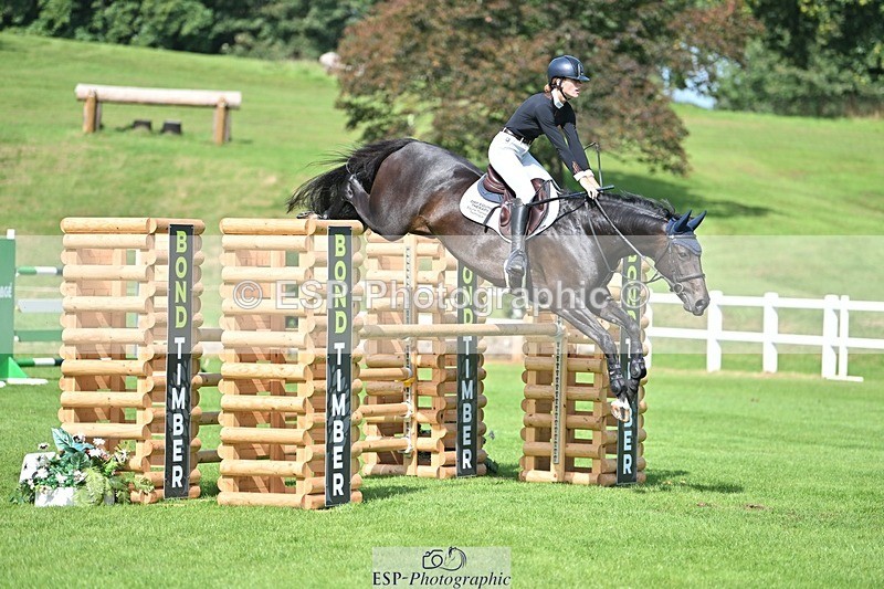 230909-121421-05419 - Cls 11 Snr Foxhunter & 1.20m Open