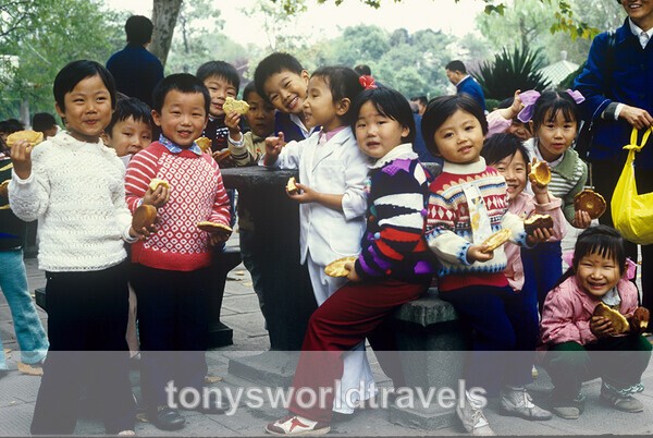Schoolkids, Shanghai, China 1987 - Children