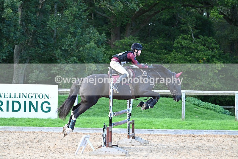 WJ7_6329 - Time 16:55 to 17:11