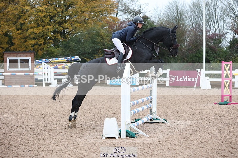 231112A-133304-04523 - Cls 20 Newcomers & 1.10m Open