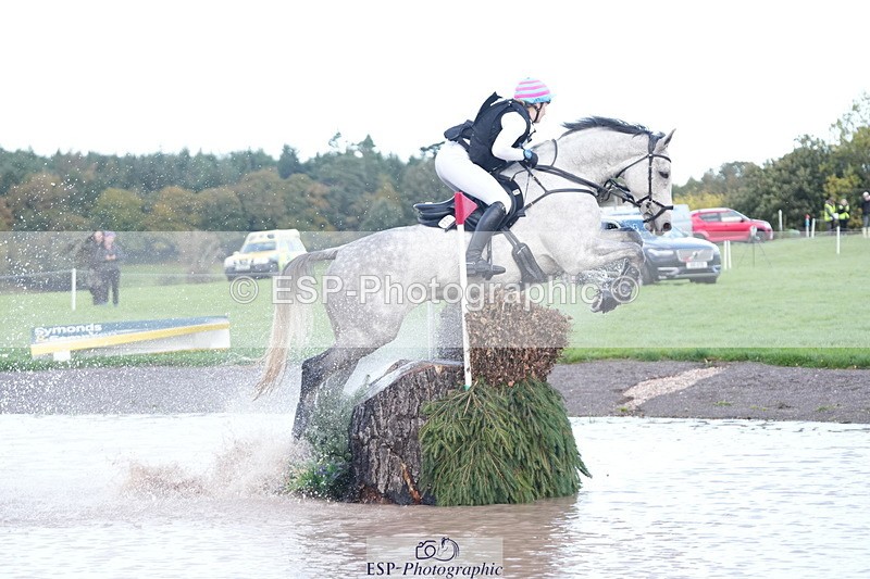 251024A-145000-12964 - C-222-Clemmie.Kerridge