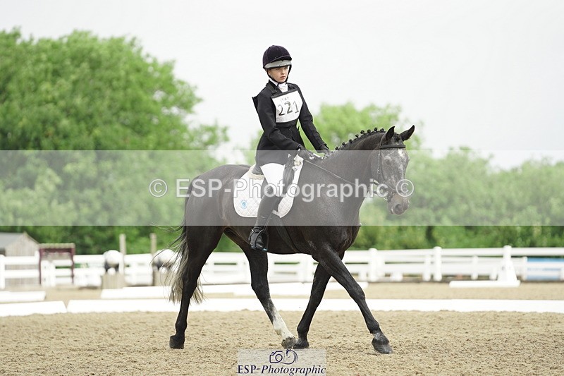 230708A-094226-00194 - Intro C