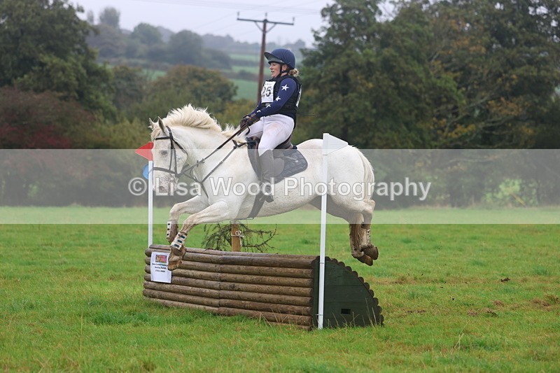 3E7A1424 - Class 2: 70cm: Half Roll Top