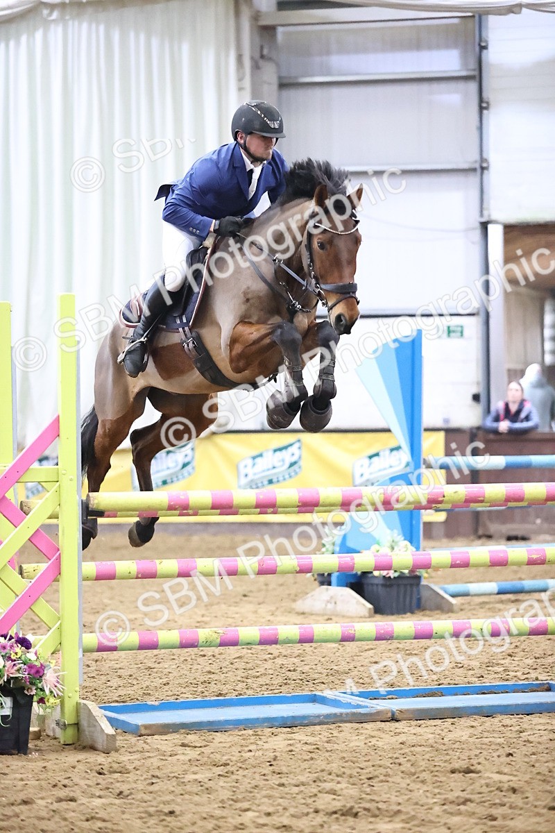 SBM_007417 - Class 23 - Senior Newcomers - 1.10m