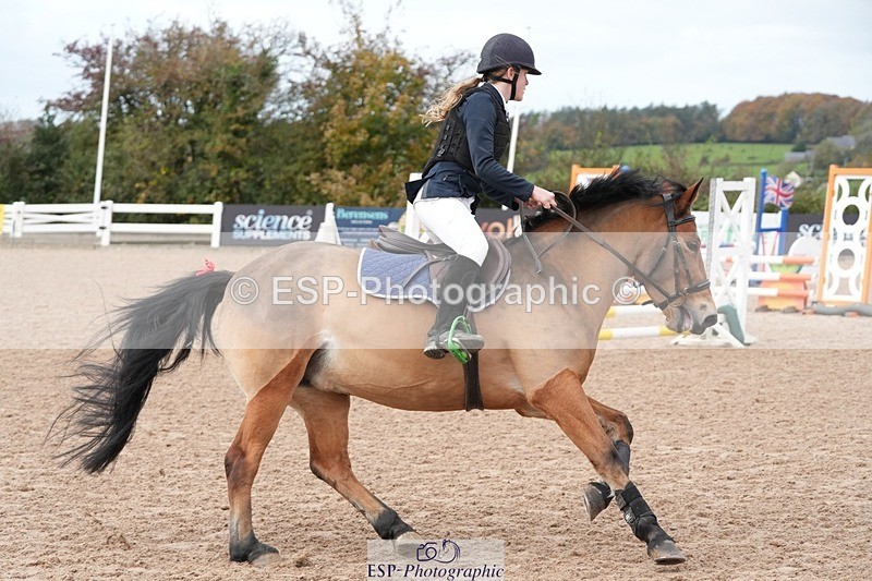 251026-112126-01896 - Cls 1+2 10yr and under 128cm and 70cm Open