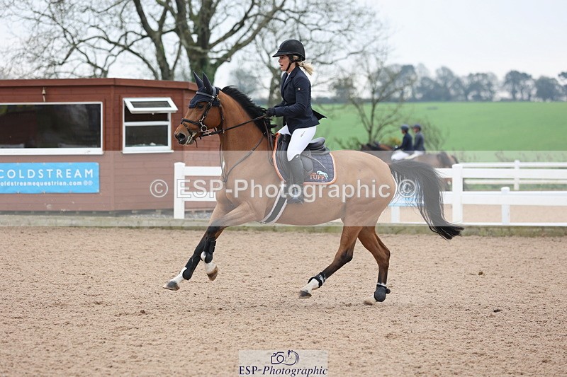 241101A-120043-01584 - FRI Cls 5 Newcomers and 1.10m Open