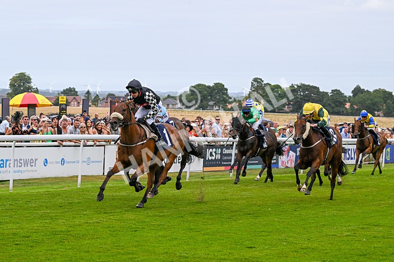 140824-Race 3-King Sharja-6221 - Race 3