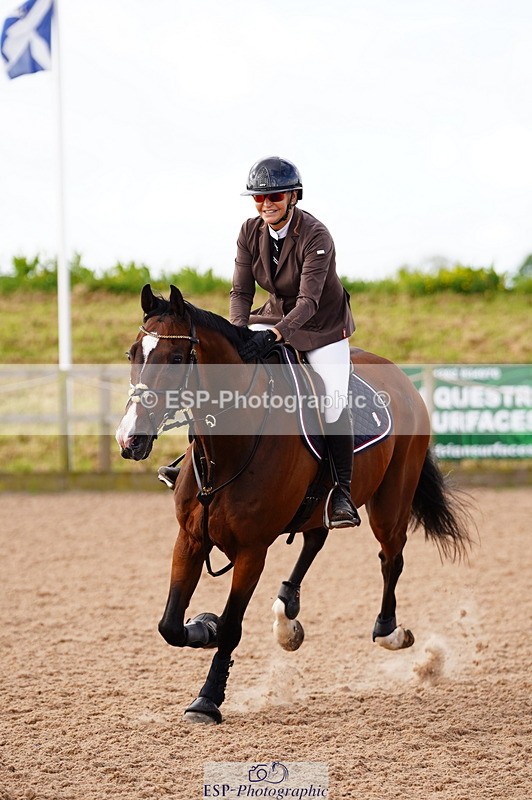 240526A-100330-07282 - Cls 25 National 1.30m Open