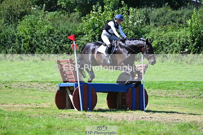 240811A-144037-05525 - 160-