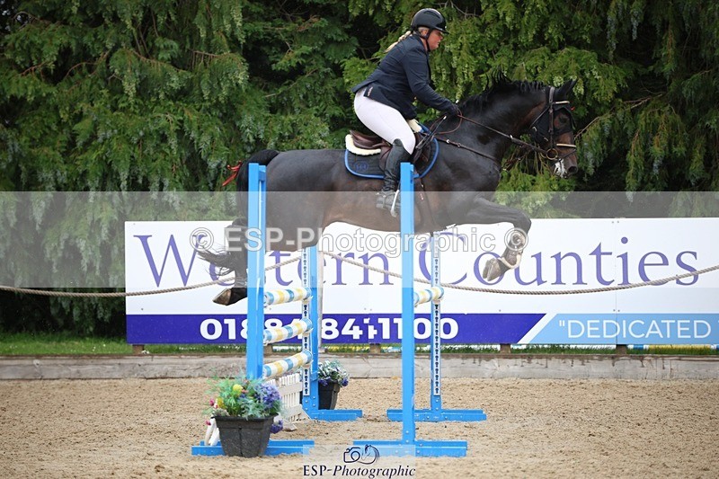 230708-121909-13682 - Cls 26 Newcomers & 1.10m Open