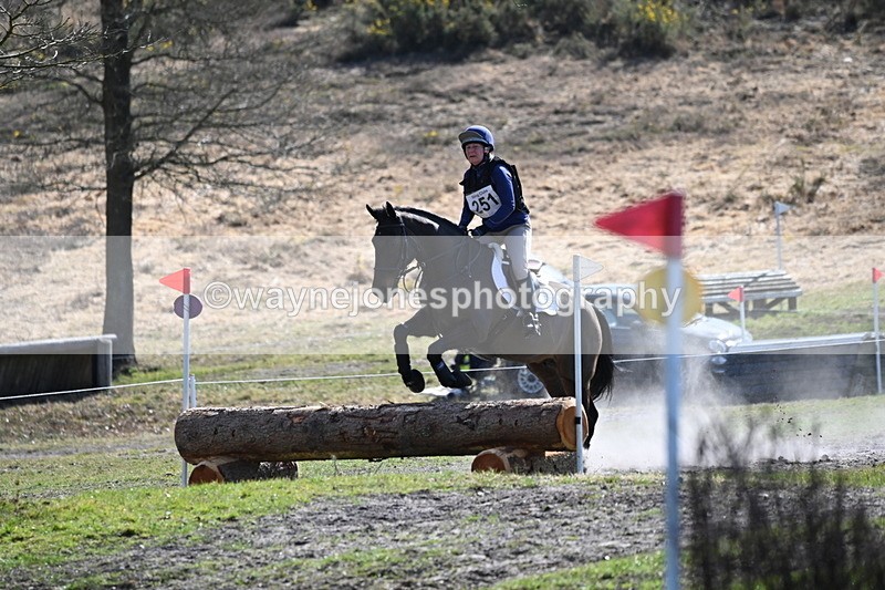 WJ6_2537 - Time 11:00 to 11:24