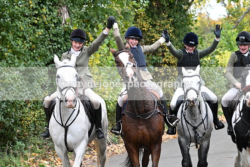 WJ7_7268 - Walk Home..