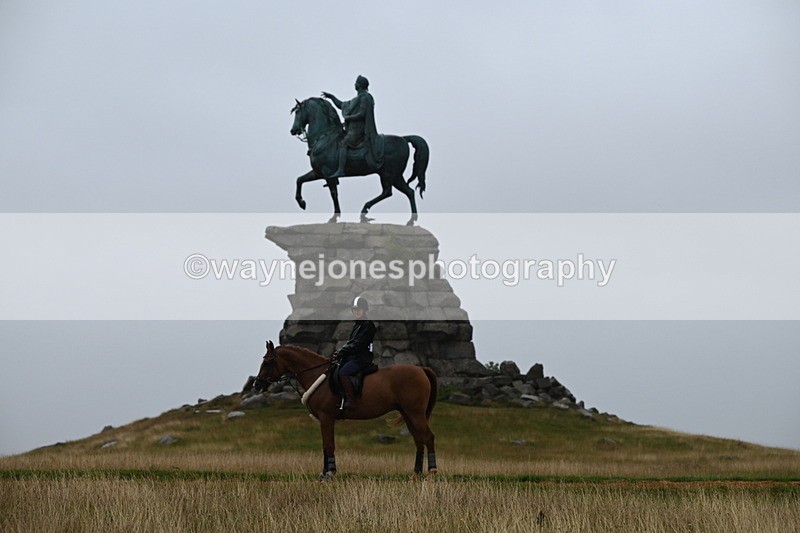 DSC_0725 - Time at Statue 10:58 to 11:53