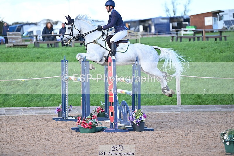 231014A-182144-06535 - Cls 21 National 1.30 & 1.40m Open