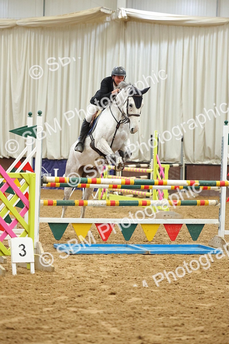 SBM_001125 - Class 4 - Senior Newcomer - 1.10m