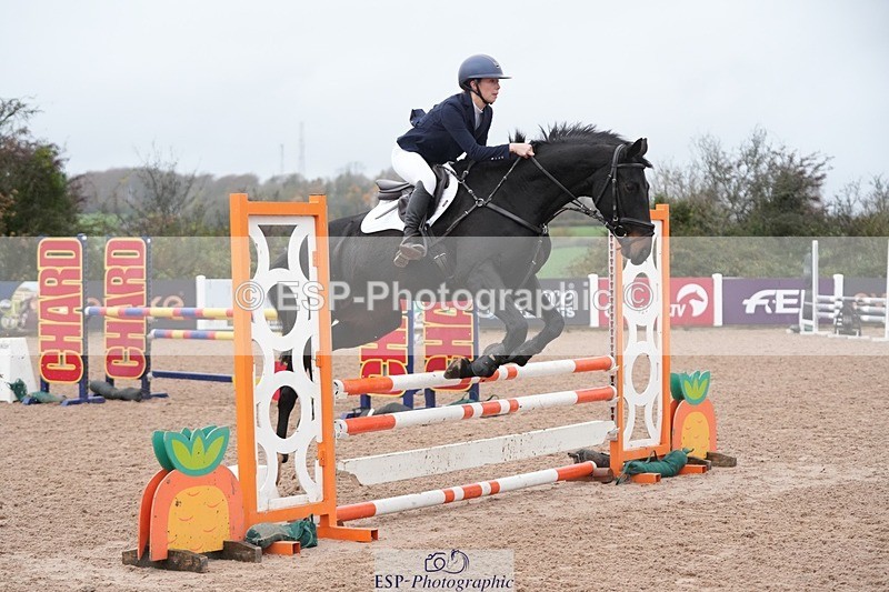 251109-084841-03086 - Cls 15 British Novice and 90cm Open