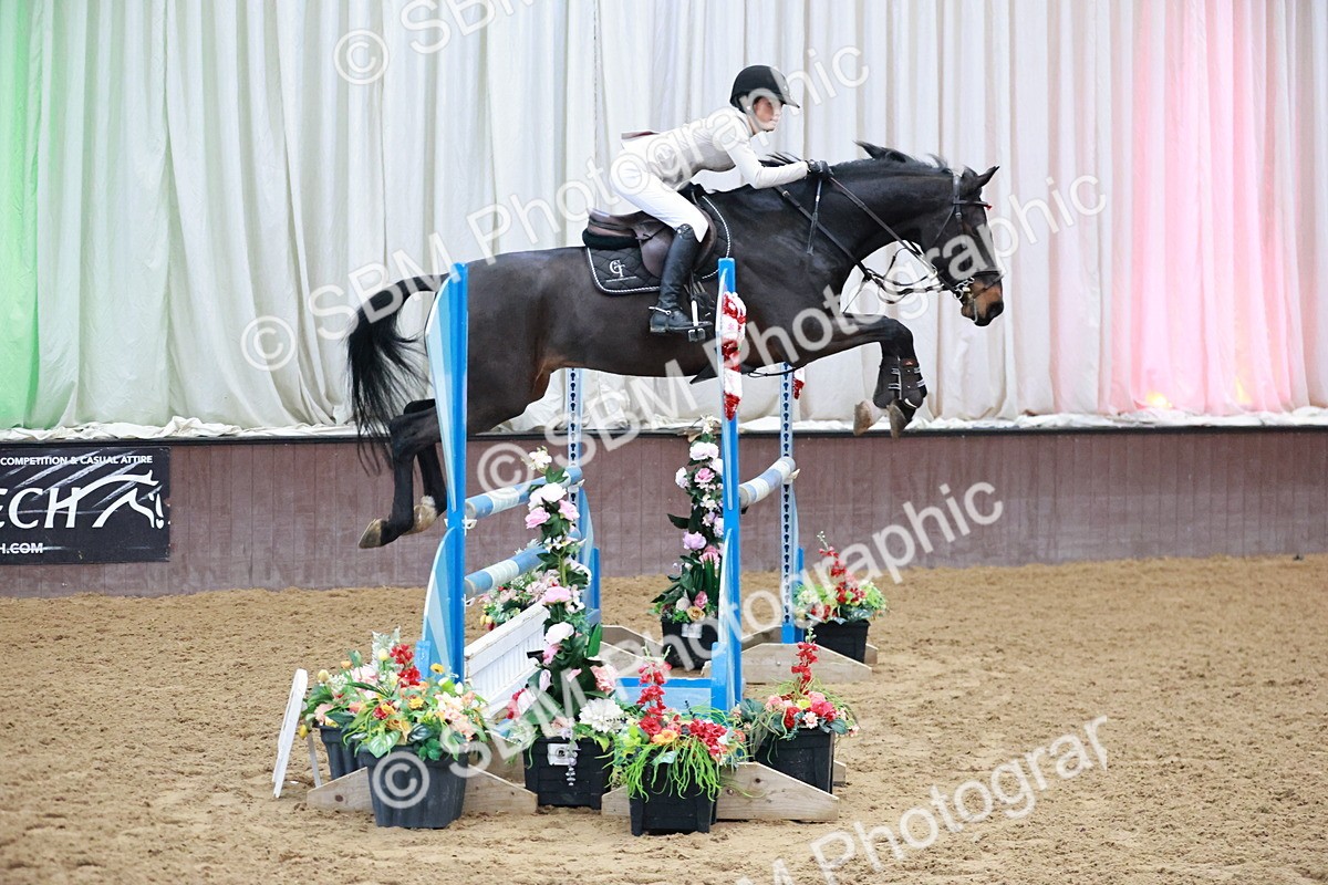 SJMB0042 - Class 4 - Senior Newcomers 1.10m