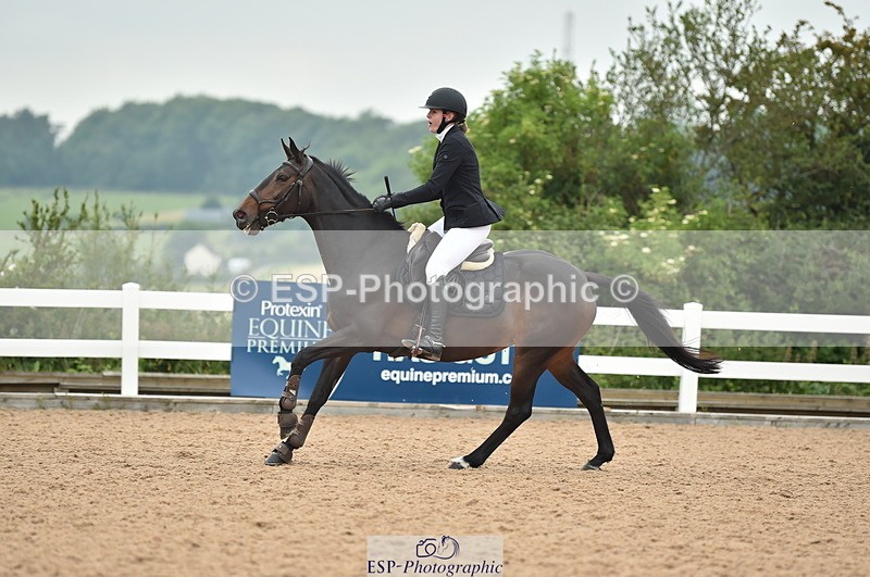 230611A-112704-04783 - Cls 33 95cm Amateur Qualifier