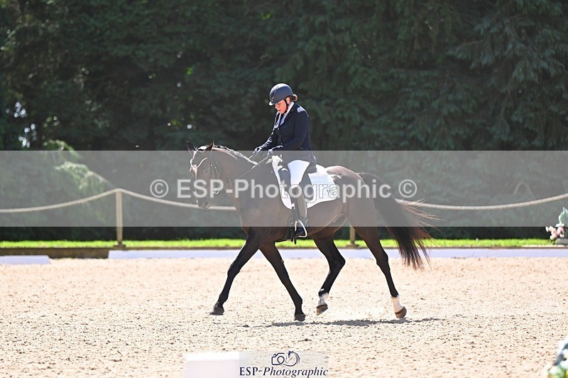 240809-114140-00546 - 191-Carole.Malyon-Diamonds.are.Forever