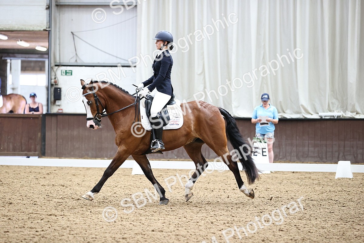 SBM_001843 - Novice 4 - 11.15-13.22
