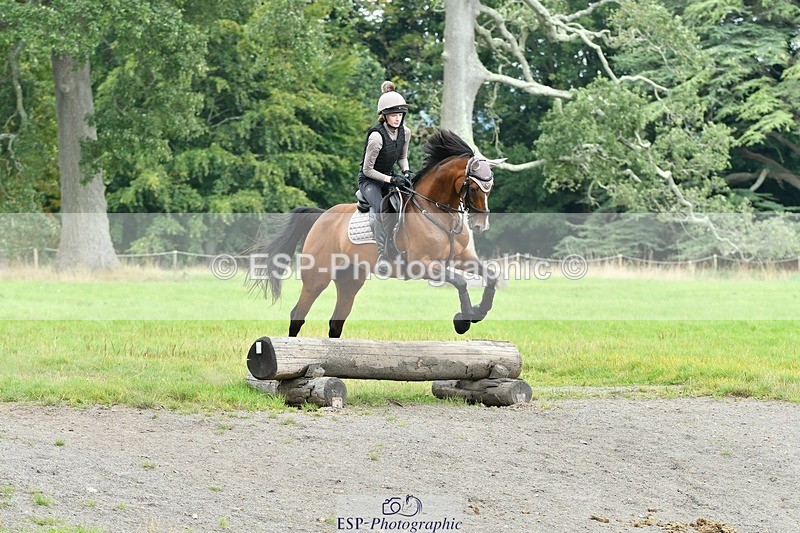 230817-131709-00880 - Theo's 1st Group - XC