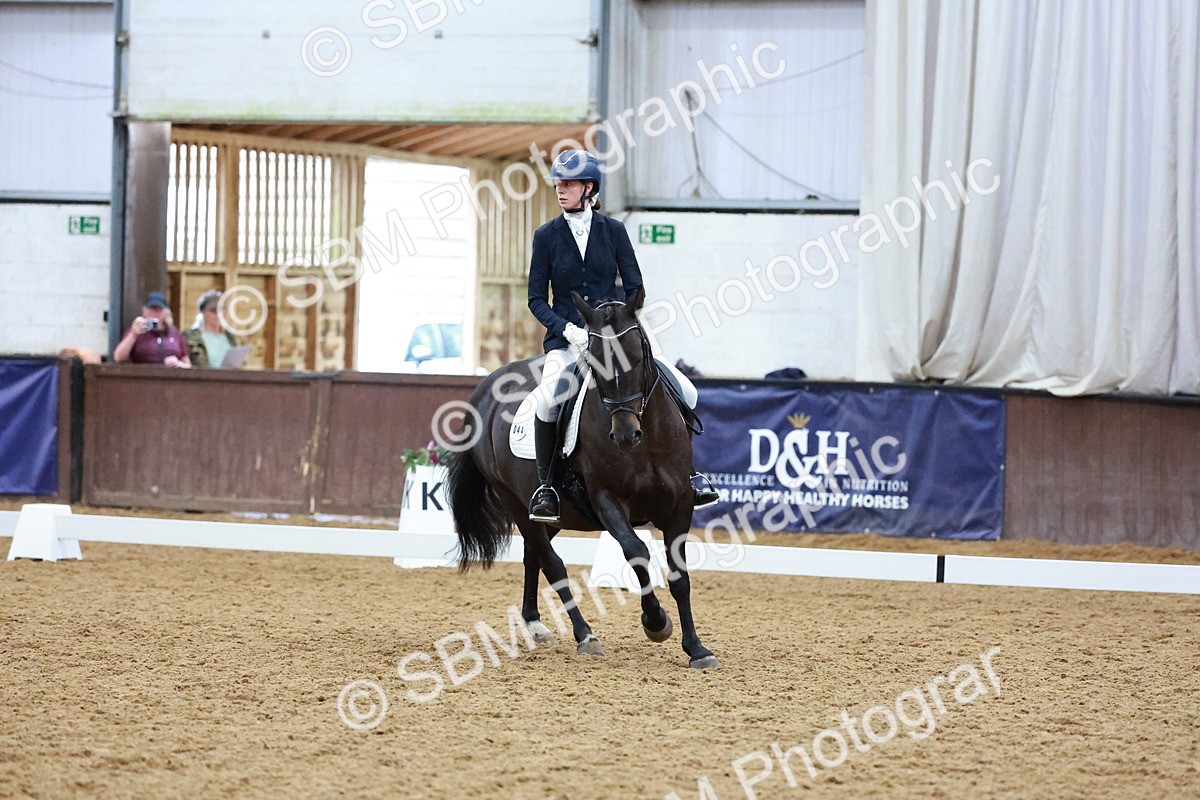 SBM_004458 - Class 12 - E2 Championship - 14.50-15.53