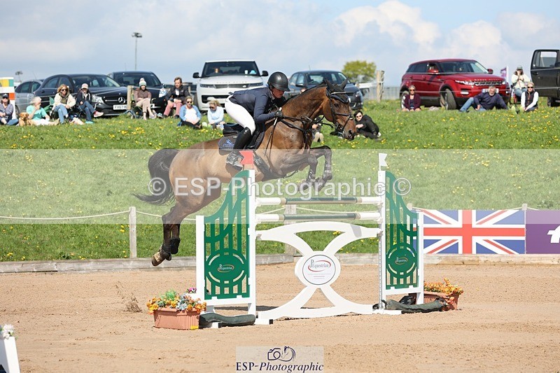 250427-150332-18042 - Cls 12 - 2 Star Big Tour GP Jump Off and Presentations