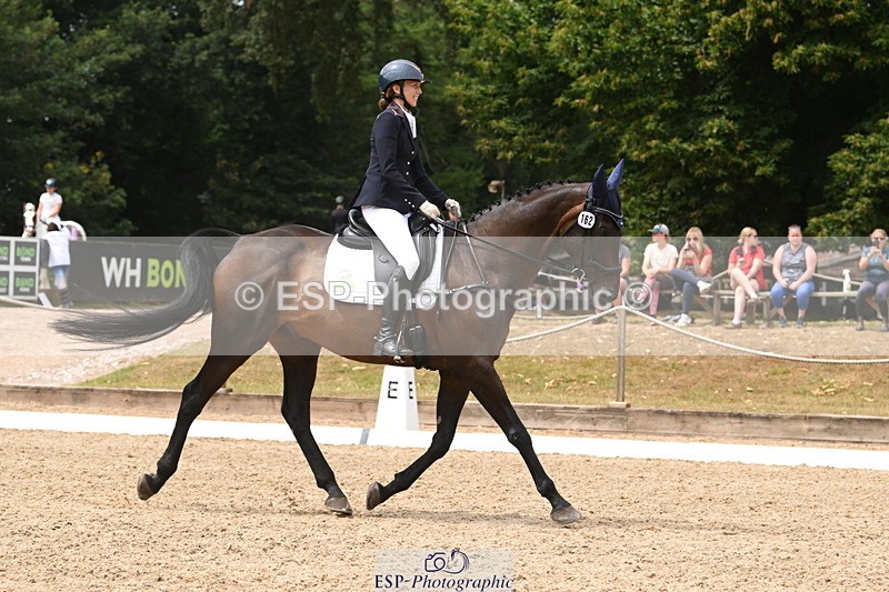 250719A-121541-04699 - 162-Sarah.Warman-In.the.Spotlight