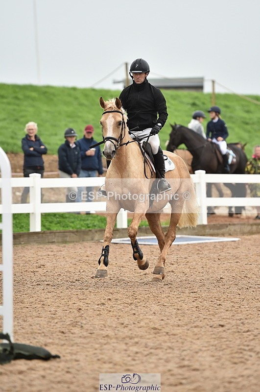 220829A-171748-00401 - 80cm Classes 5a 5b & 6