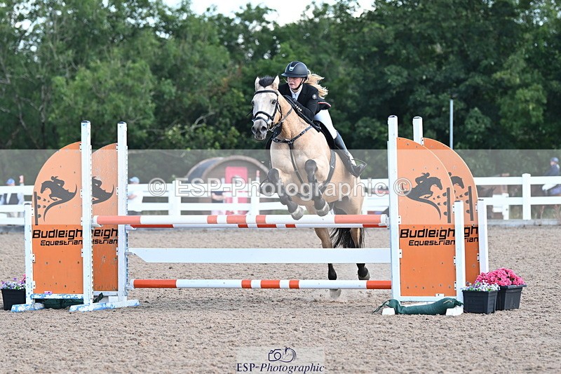 240728A-095252-07714 - Cls 33 Snr British Novice and 90cm Open