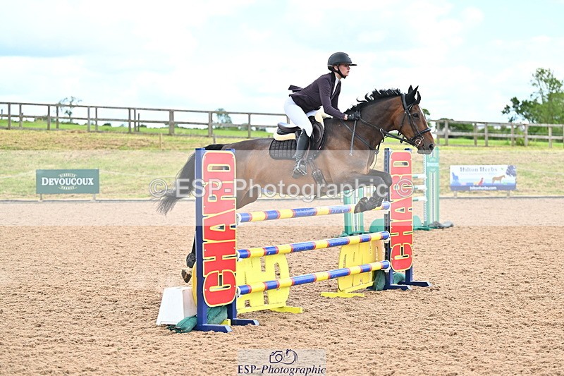 240608A-134624-02657 - Cls 4 Snr Newcomers and 1.10m Open