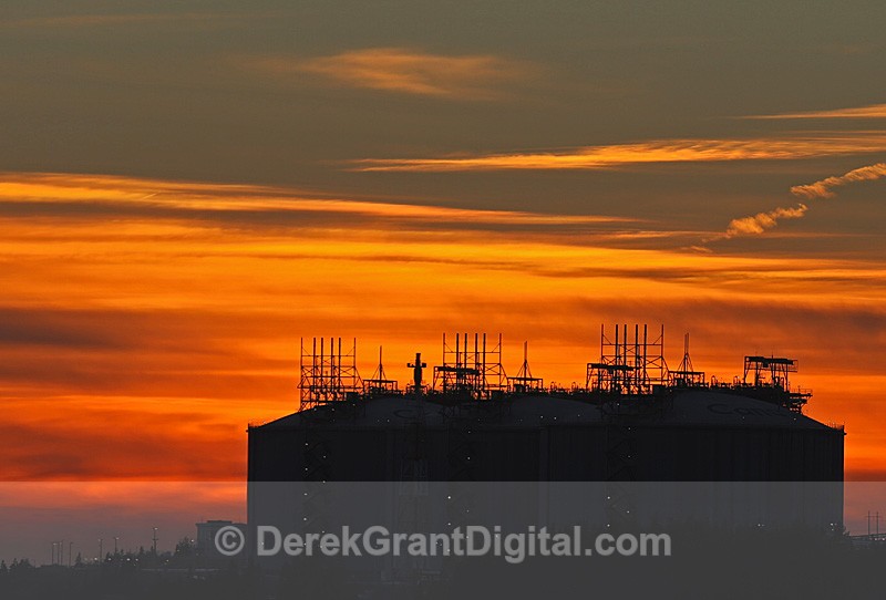 Sundown @ Canaport - Sunset/Moonrise