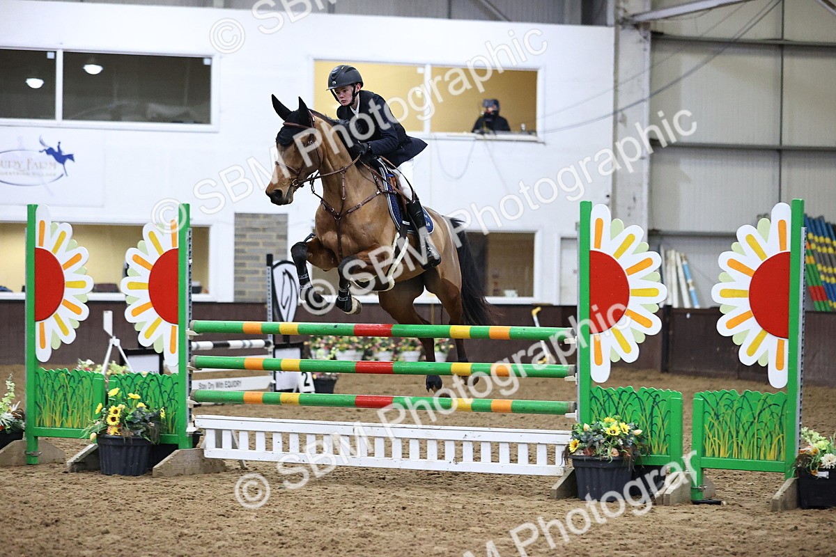 SBM_2563 - Class 9 - Senior Newcomers/ 1.10m Open