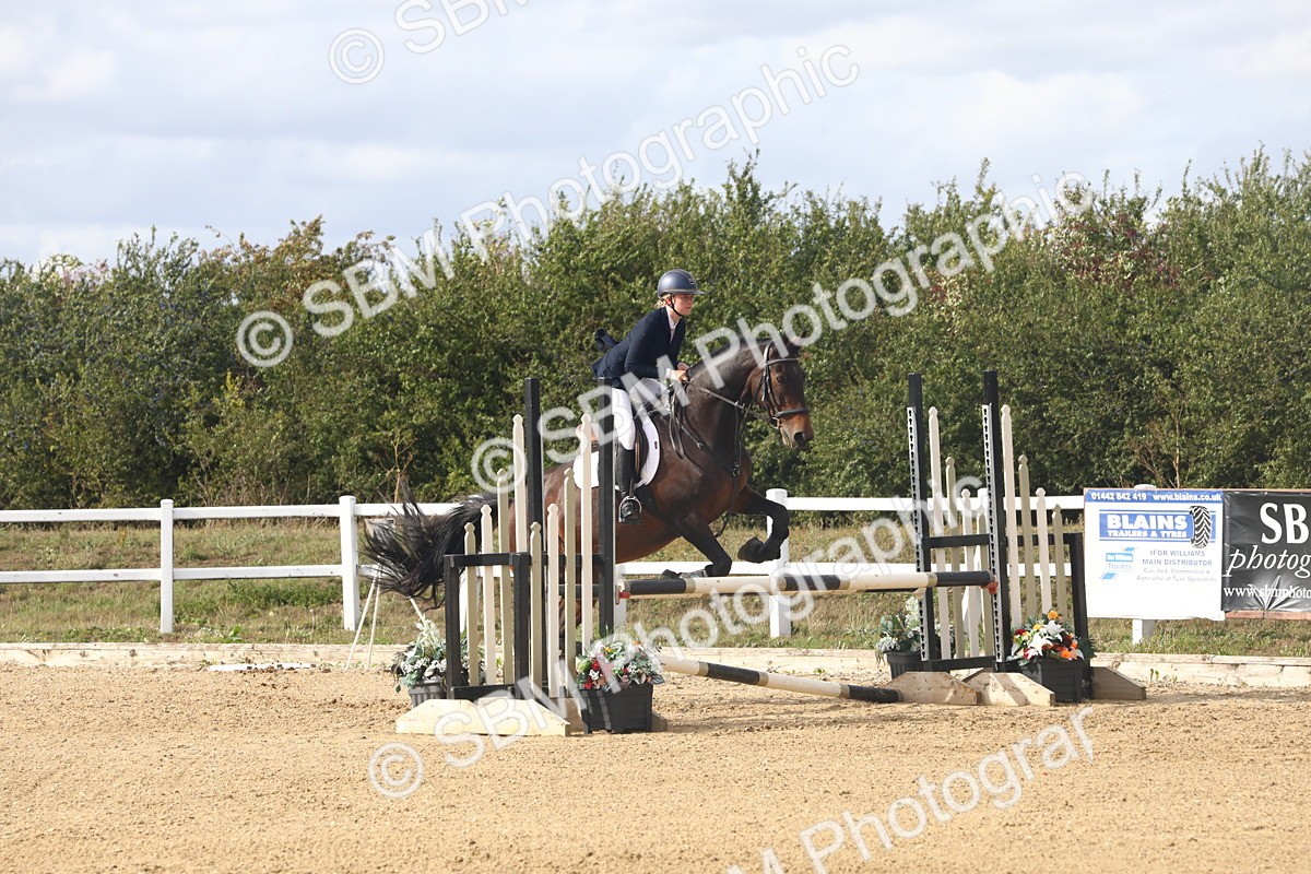 SBM_008045 - Class 12 - 90cm Champs