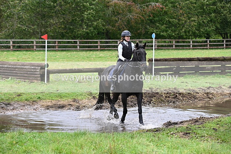 WJ6_6092 - Time at Photographer 12:41 to 13:05