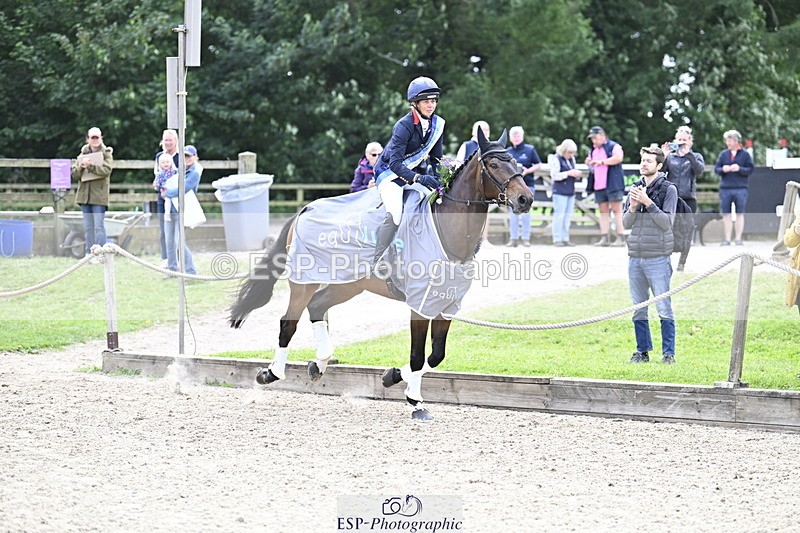250525A-161553-18595 - Presentations Section C CCI 2 Star Long